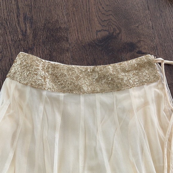 Indian lengha bottom with scarf - Picture 5 of 5